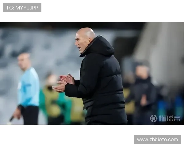 齐达内职业里程碑:执教生涯关键节点与成就回顾