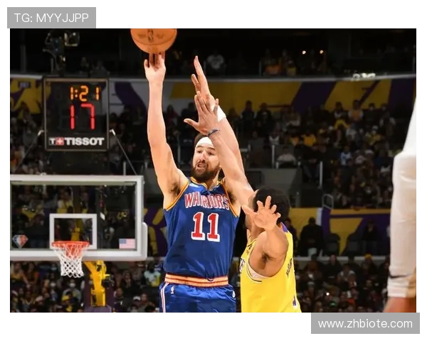 汤普森接球出手效率更高，较持球突破提升外线威胁